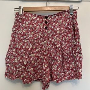 Floral pink shorts
